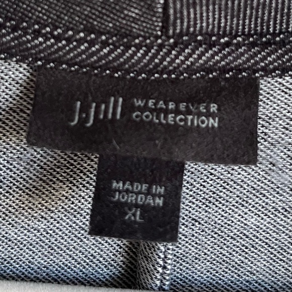 J. Jill Grey Wearever Collection Button Front Long Line Jacket Office We… - Picture 8 of 11